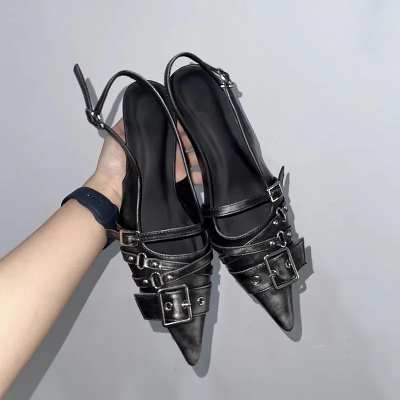Women'S Accessories Trends 2025 - Pointed Toe High Heels Women Wear