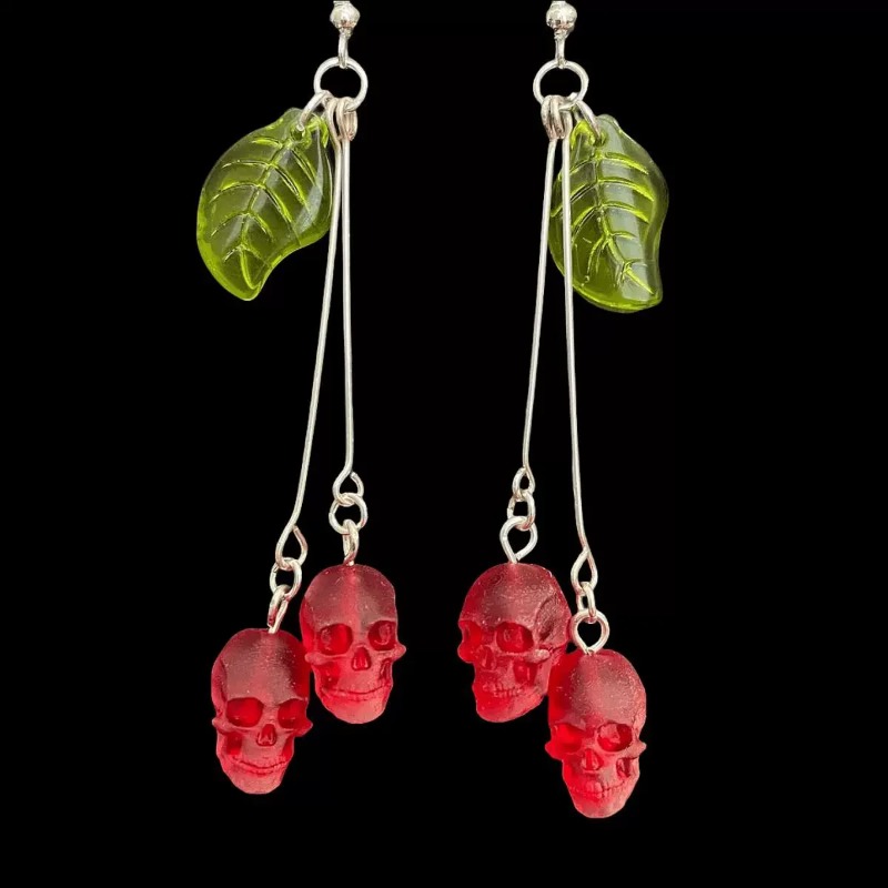 Gothic Skull Cherry Earrings f - Women'S Vampire Accessories 评论和价格