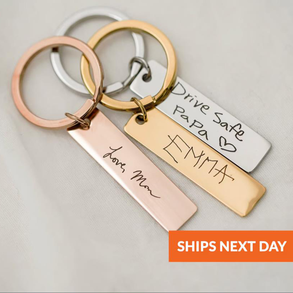 Actual handwritten key chain,  - Women'S Accessories Gift Ideas 评论和价格
