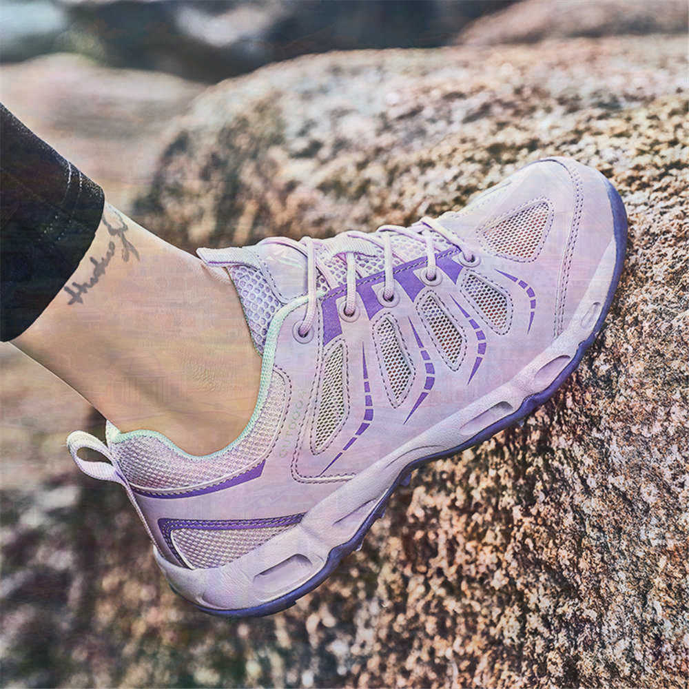 Sumer Round Tip Silver Sneaker - Women'S Accessories Gift Ideas 评论和价格