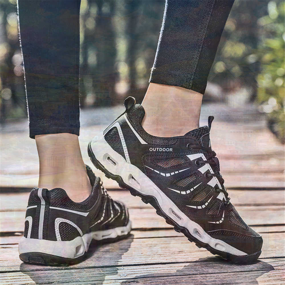 Sumer Round Tip Silver Sneaker - Women'S Accessories Gift Ideas 评论和价格