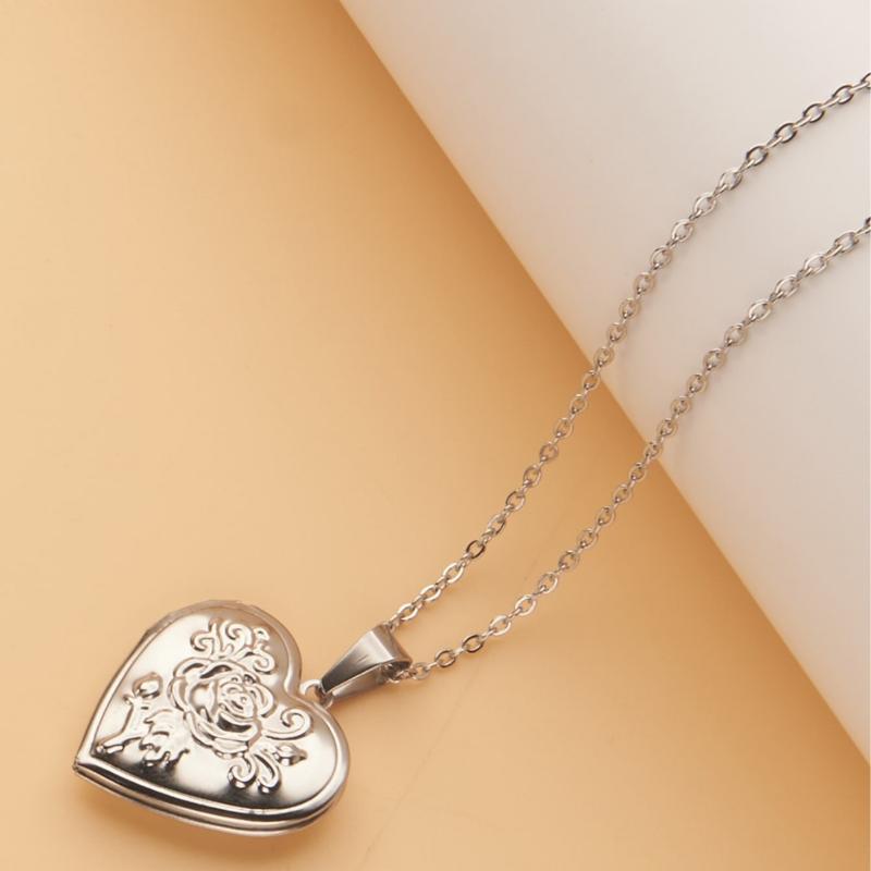 Gothic Vintage Heart Necklace  - Women'S Accessories Gift Ideas 评论和价格