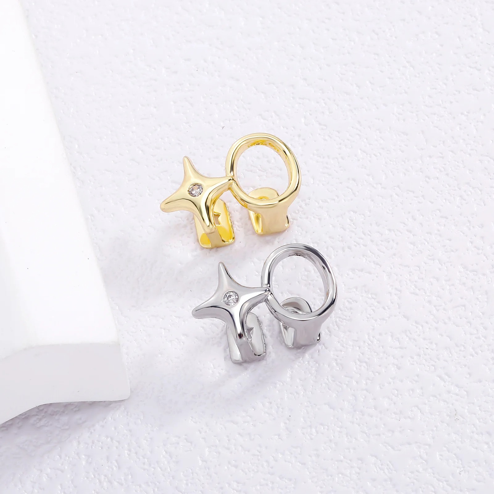 Y2K Glossy Double Hollow Circl - Women'S Y2K Accessories 评论和价格
