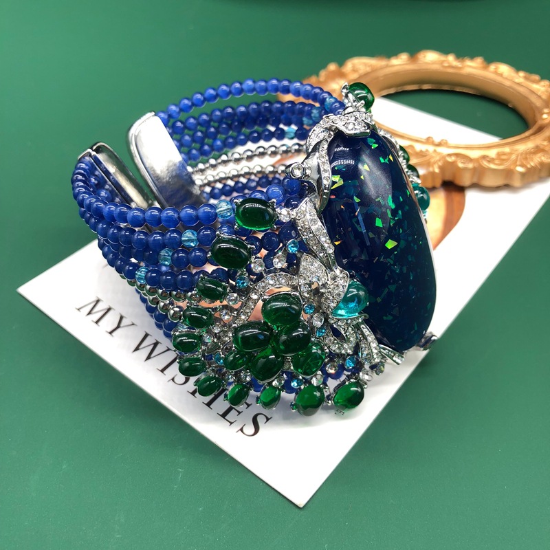 Luxury Vintage Chunky Beaded B - Resin Bangle Bracelet 评论和价格